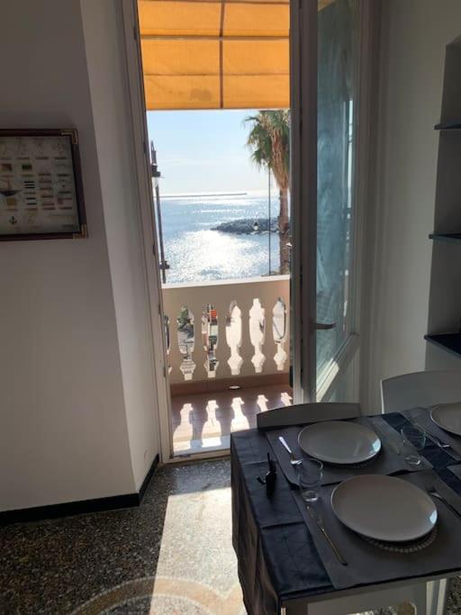 Loft 53 Waterfront Of Genova Pegli Daire Dış mekan fotoğraf
