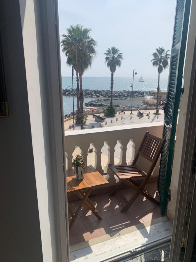Loft 53 Waterfront Of Genova Pegli Daire Dış mekan fotoğraf